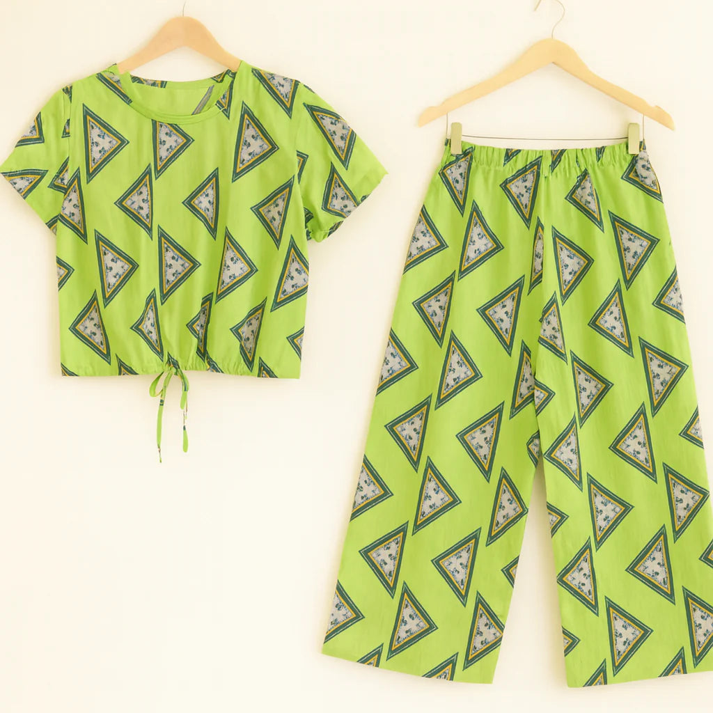 Triangle All Over Print Half Sleeve Parrot Skate Fish Girls
